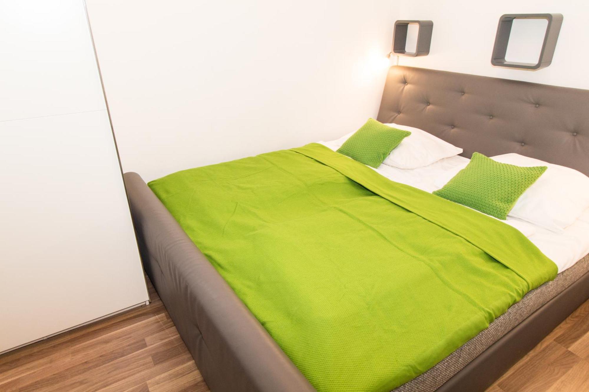 Apartment Diefenbachgasse Vienna Exterior photo